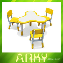 2016 NOUVEAU Design Sell Children Plastic Table